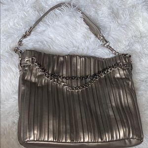 Jessica Simpson purse